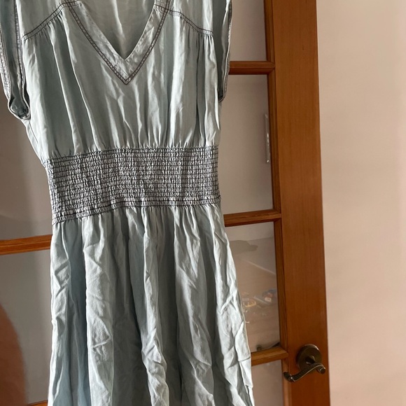 2/30$ all dresses - Picture 5 of 7